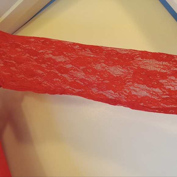 Dress - Picture 6 of 6